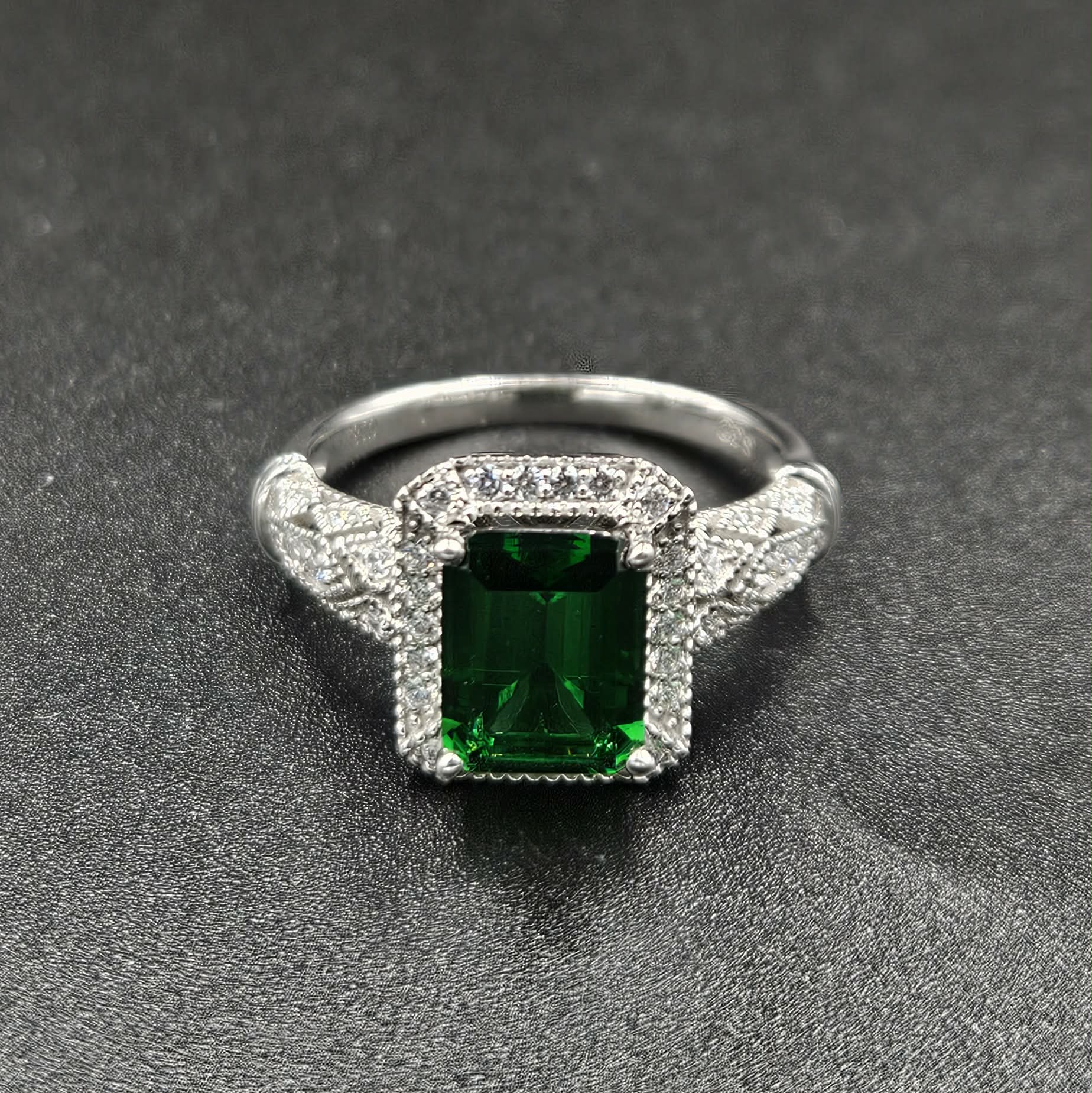 10ct White Gold Emerald & Diamond Ladies Ring
