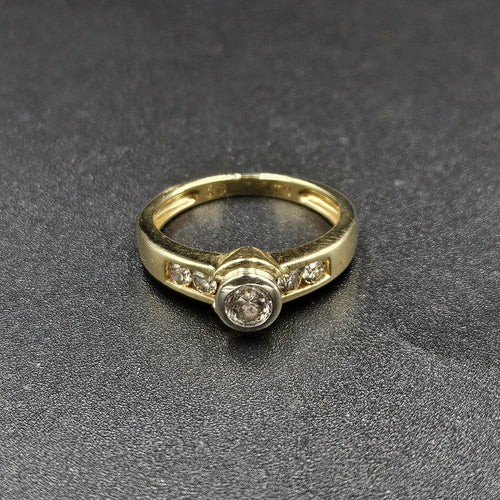 18ct Yellow & White Gold Diamond Ring