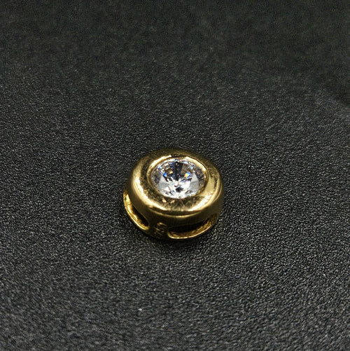 18ct Yellow Gold Cubic Zirconia Pendant