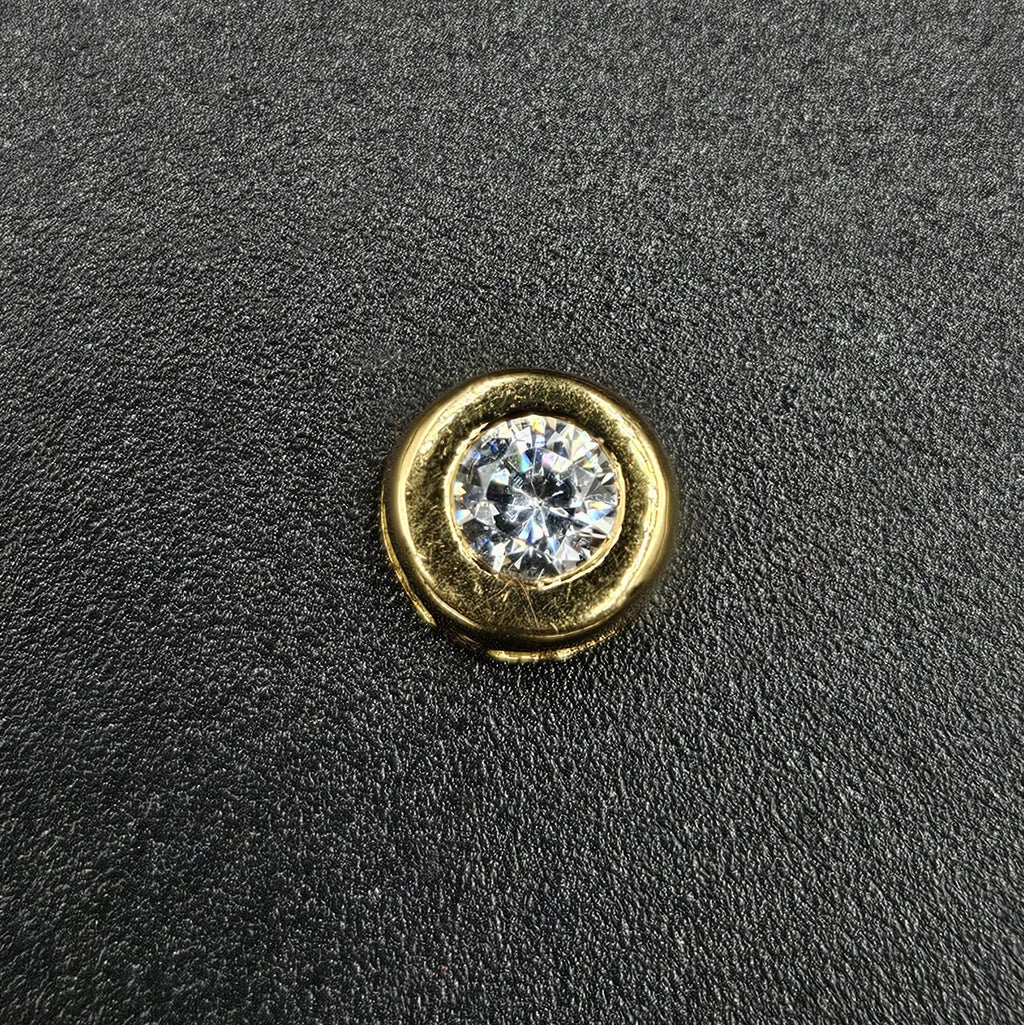 18ct Yellow Gold Cubic Zirconia Pendant