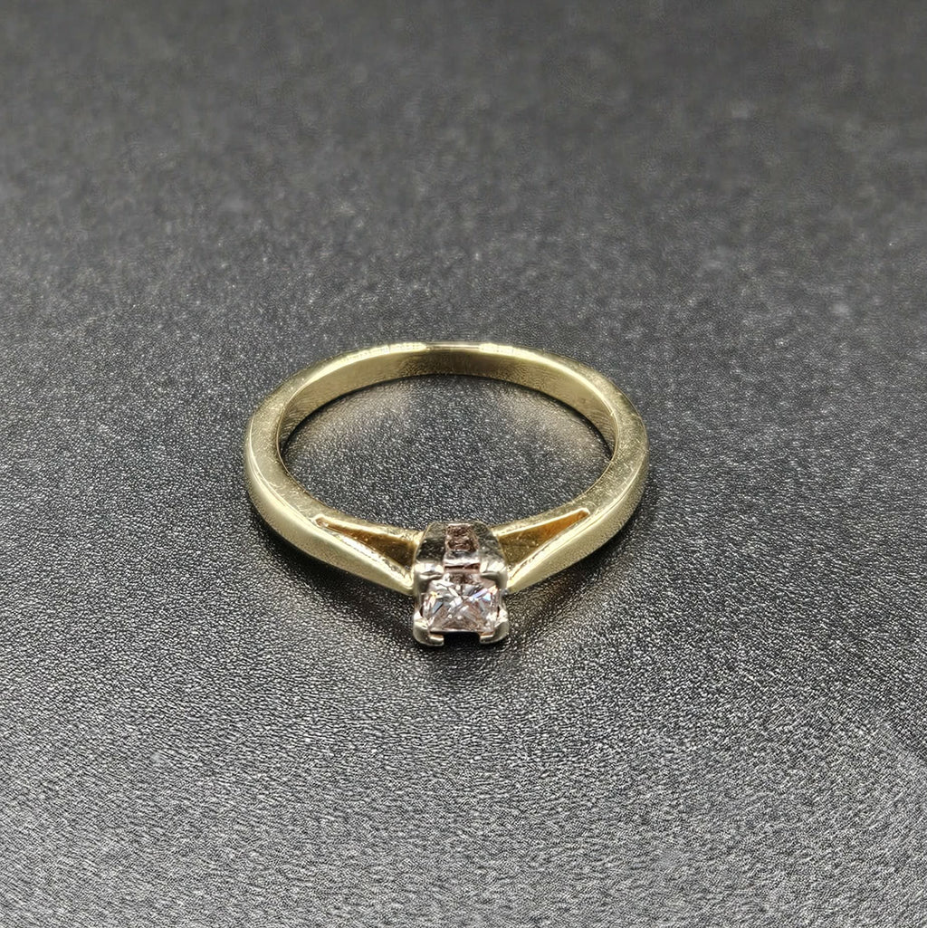 18ct Yellow Gold Diamond Band Ring