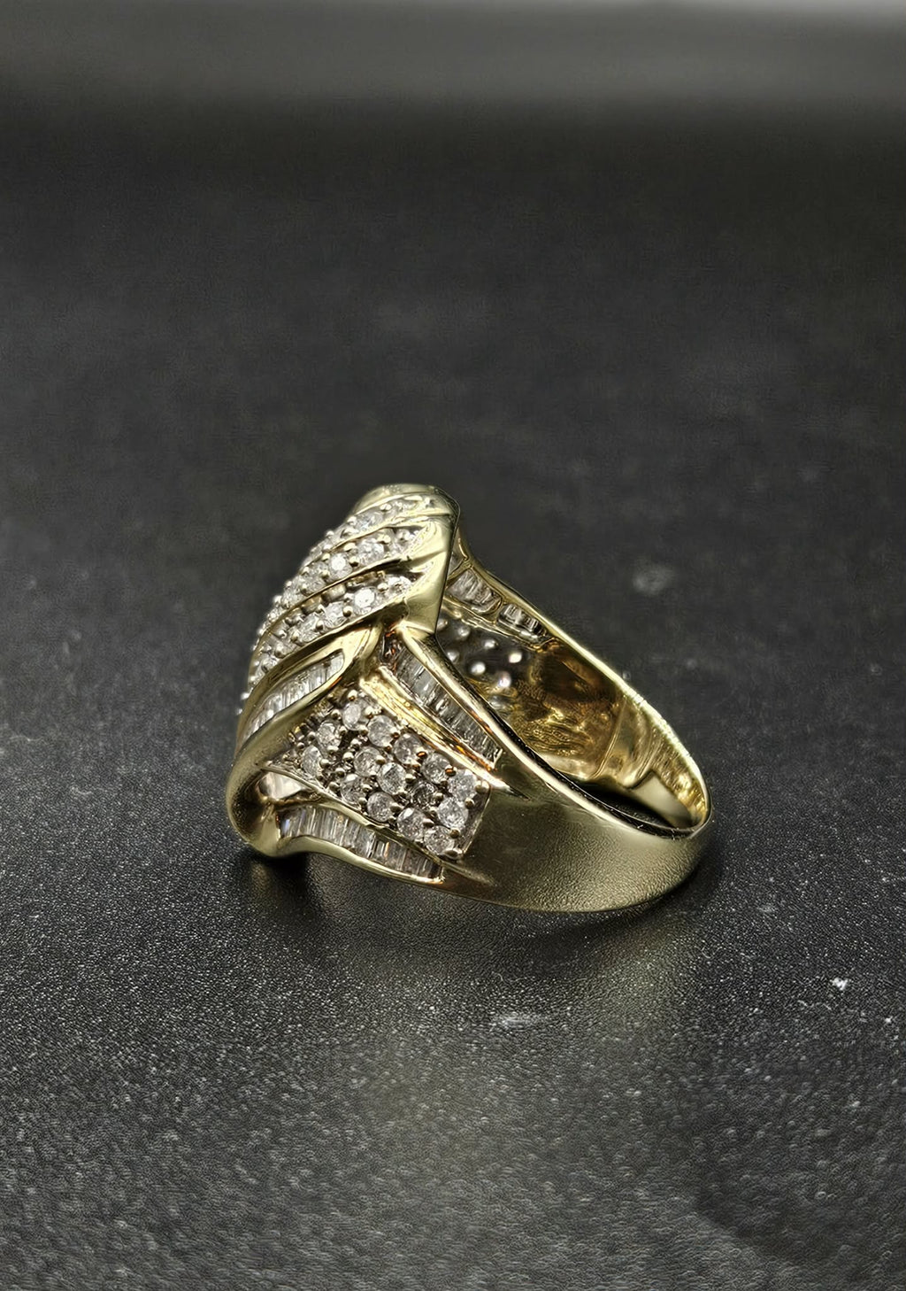 9ct Yellow Gold Diamond Ladies Dress Ring