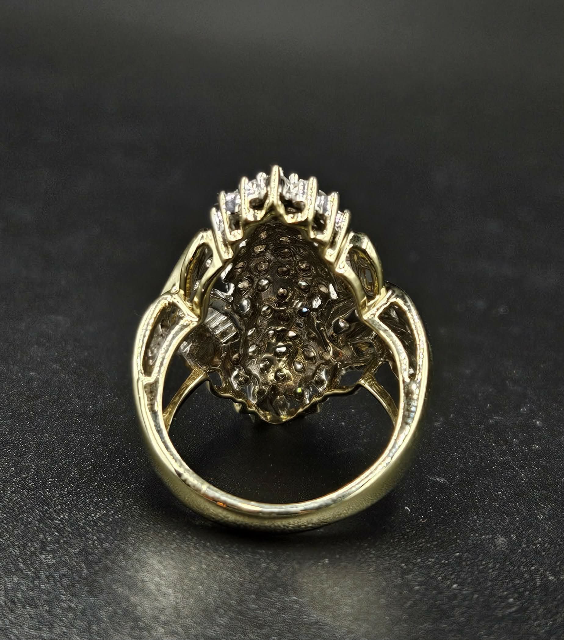 9ct Yellow Gold Diamond Dress Ring