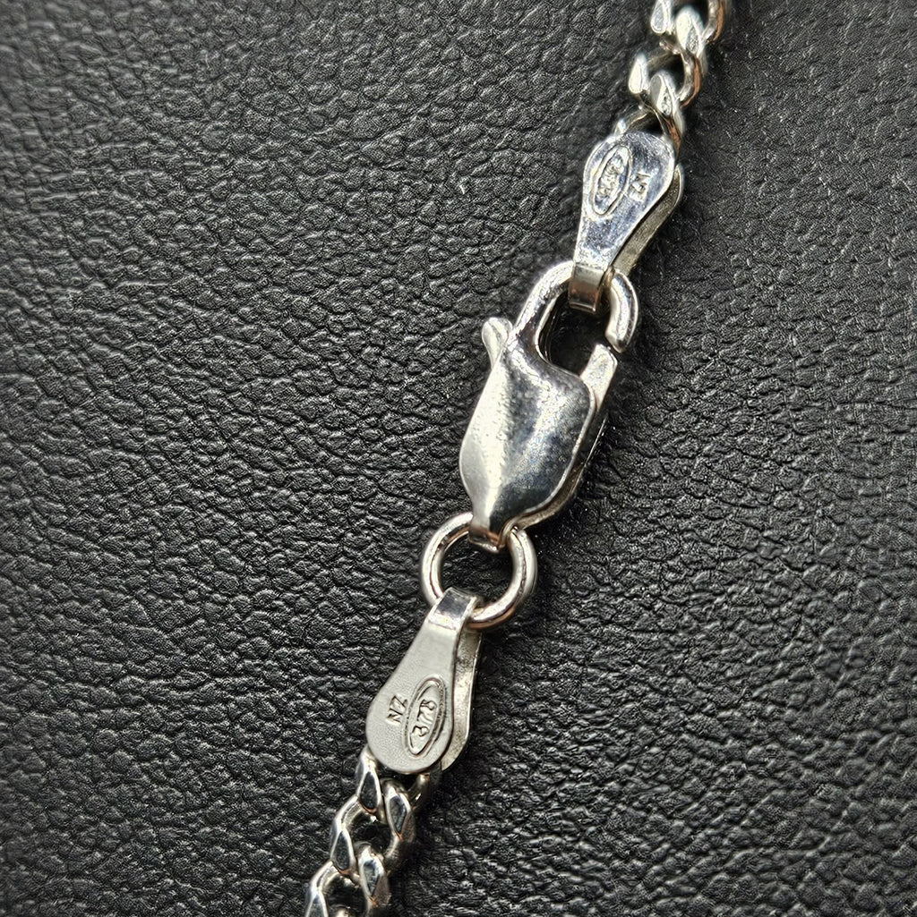 9ct White Gold Curb Style 55cm Chain