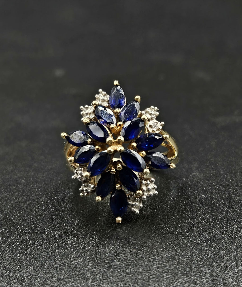 9ct Yellow Gold Blue Sapphire Ring