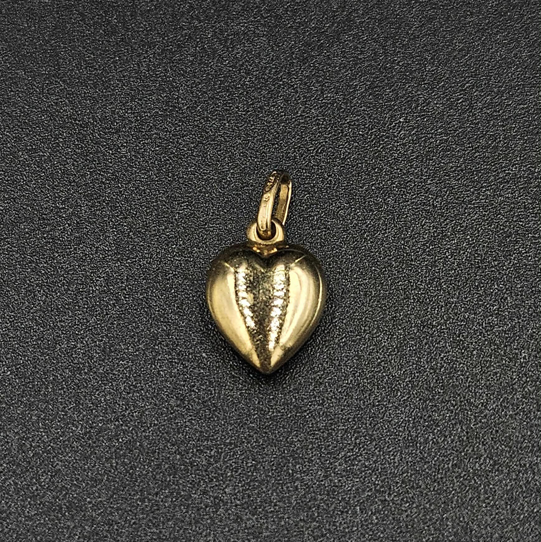 9ct Yellow Gold Heart Pendant