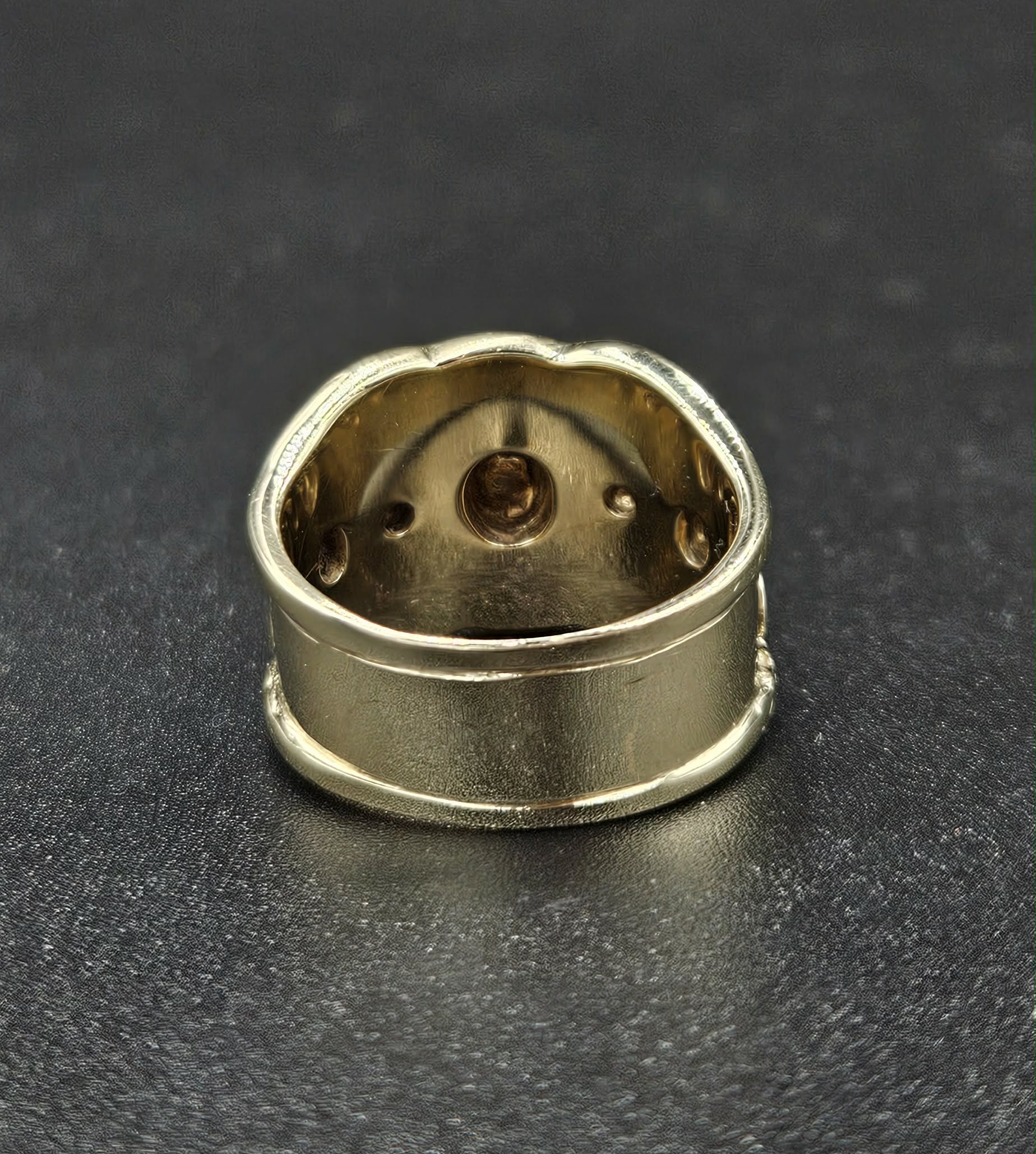 9ct Yellow Gold Ornate Ring