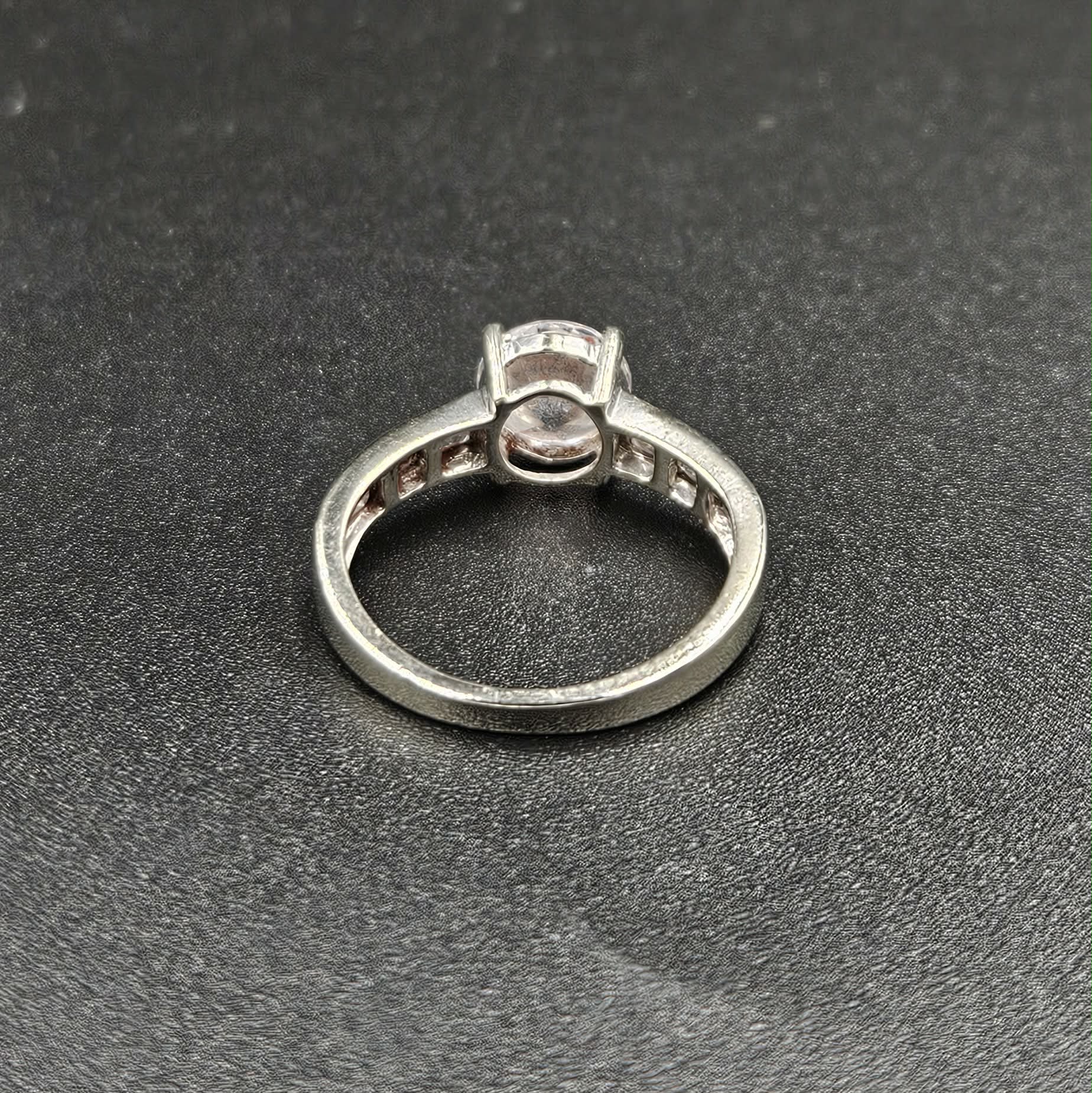 9ct White Gold Cubic Zirconia Ring