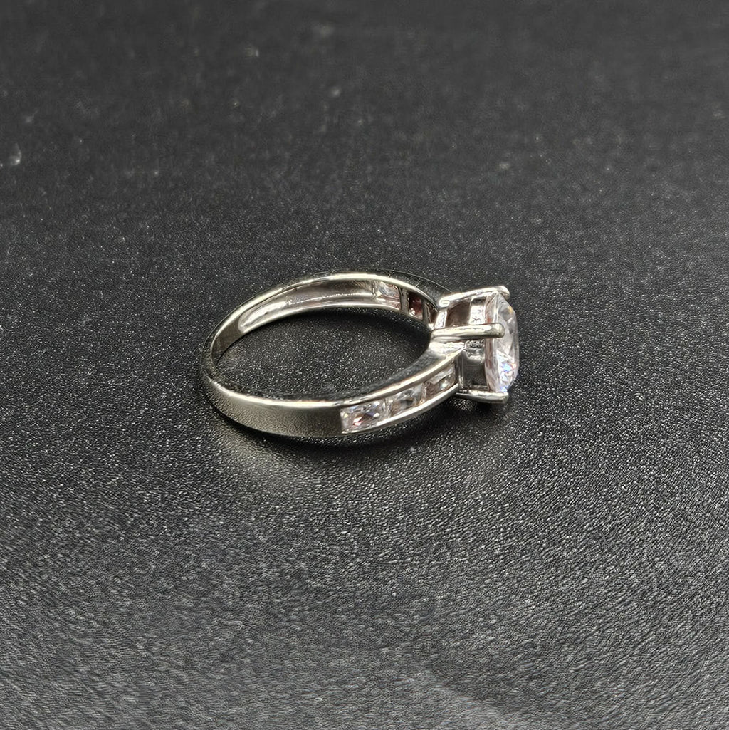 9ct White Gold Cubic Zirconia Ring