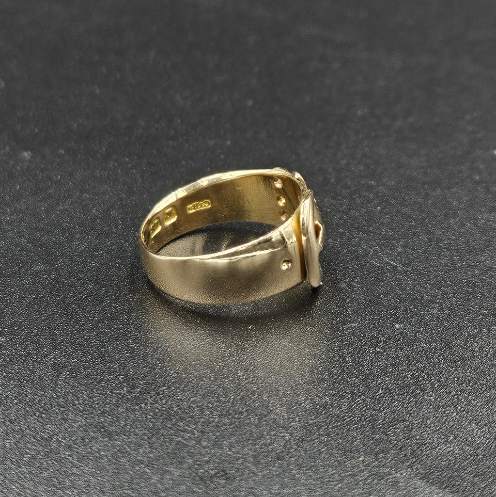 18ct Yellow Gold Diamond Belt Style Ring
