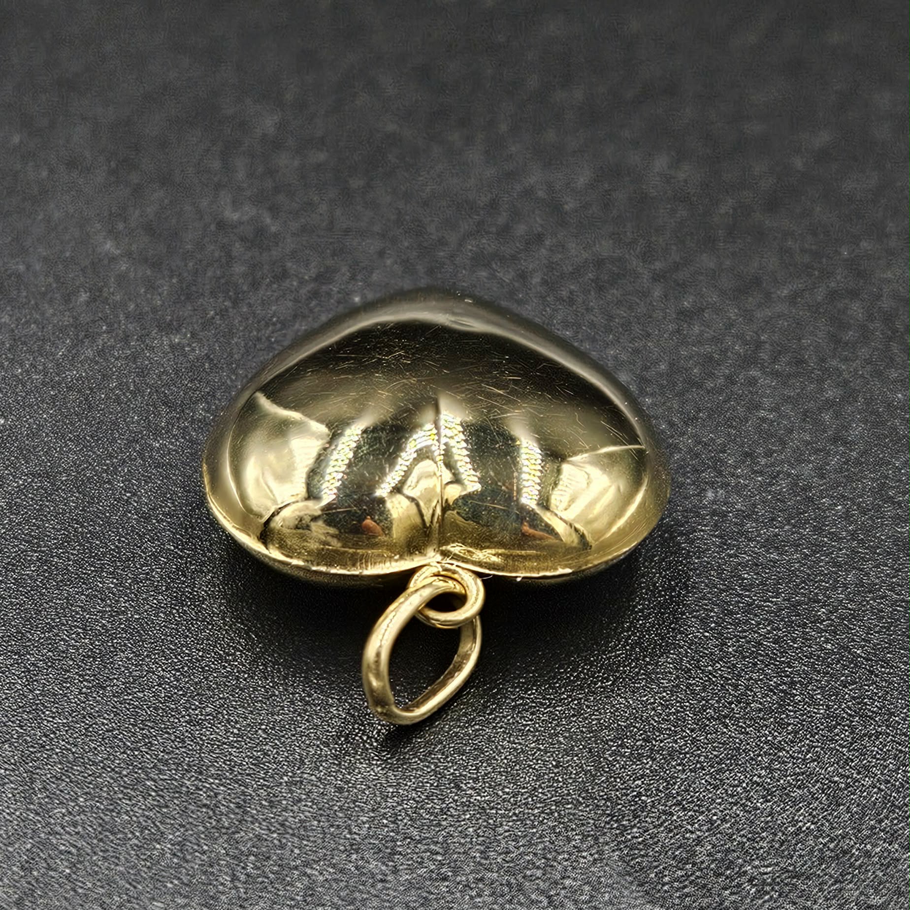 9ct Yellow Gold Heart Pendant