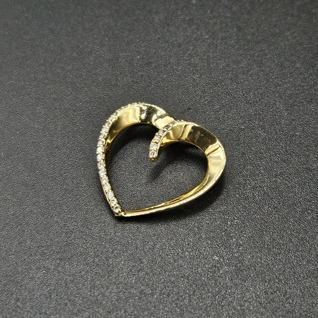 9ct Yellow Gold Cubic Zirconia Heart Pendant