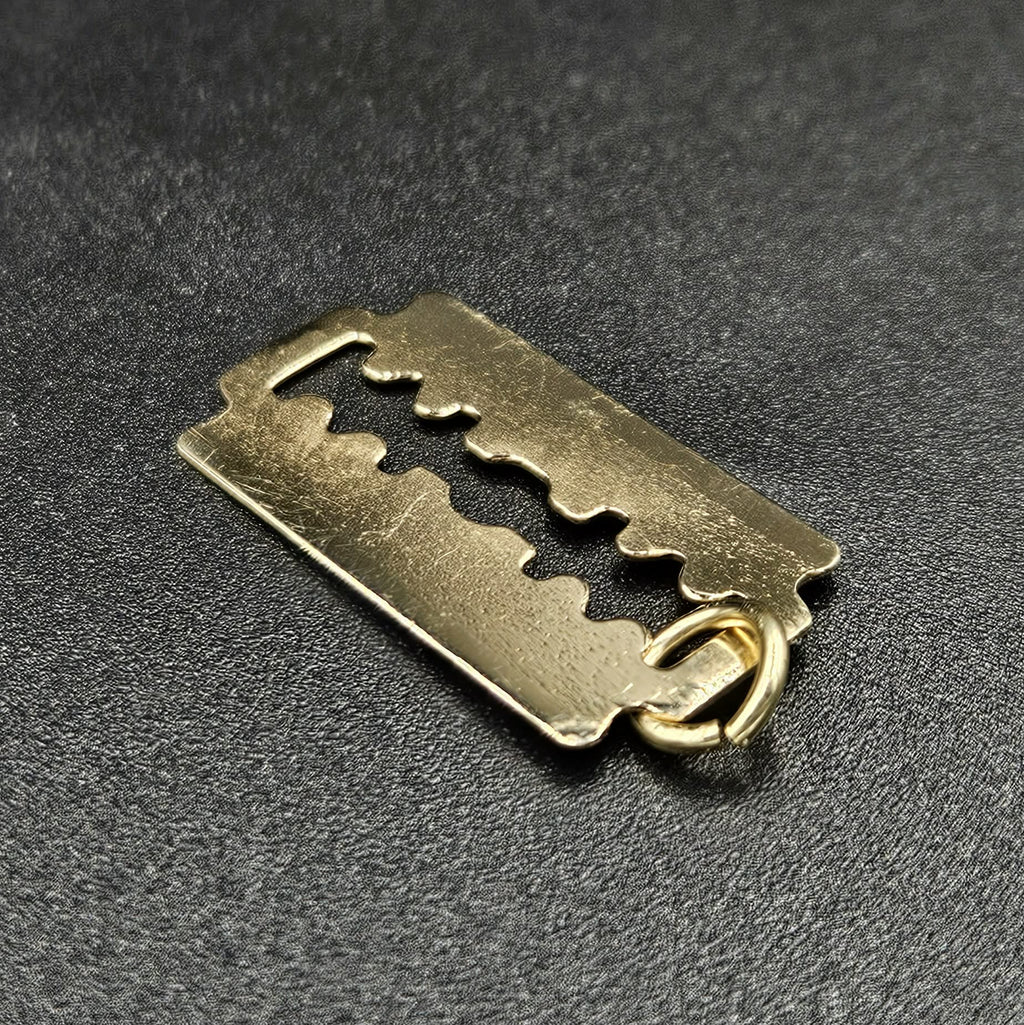 9ct Yellow Gold Blade Pendant