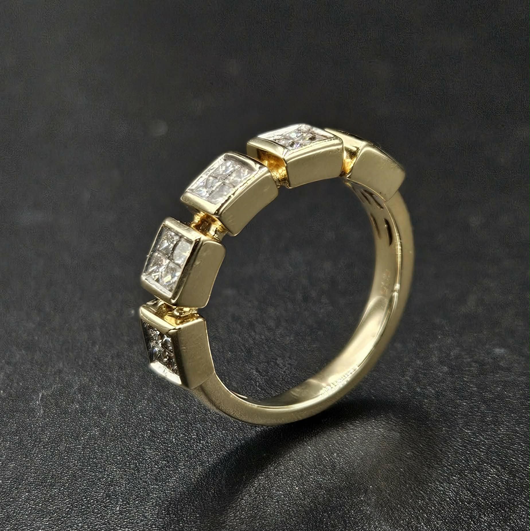 14ct Yellow Gold Diamond Ring