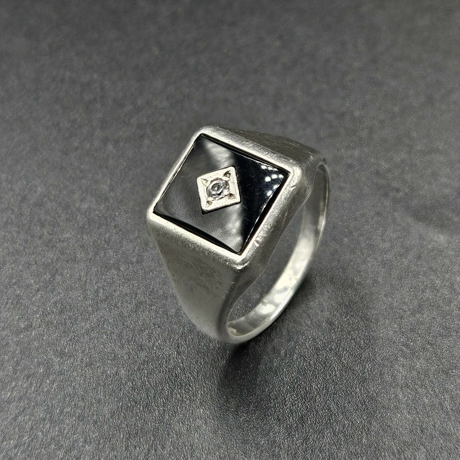 Sterling Silver Cubic Zirconia Ring