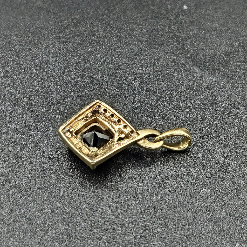 9ct Yellow Gold Diamond & Blue Sapphire Pendant