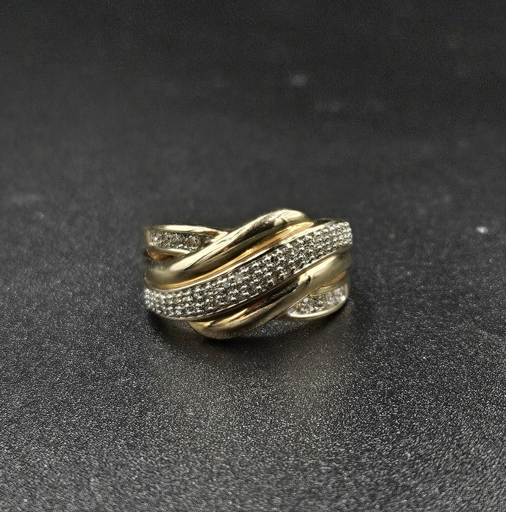 9ct Yellow Gold Diamond Dress Ring