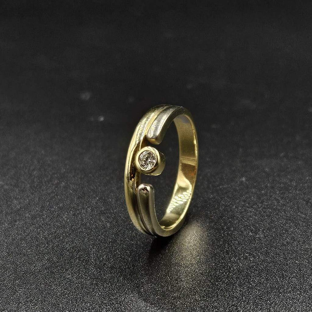 18ct 2-Tone Diamond Ring