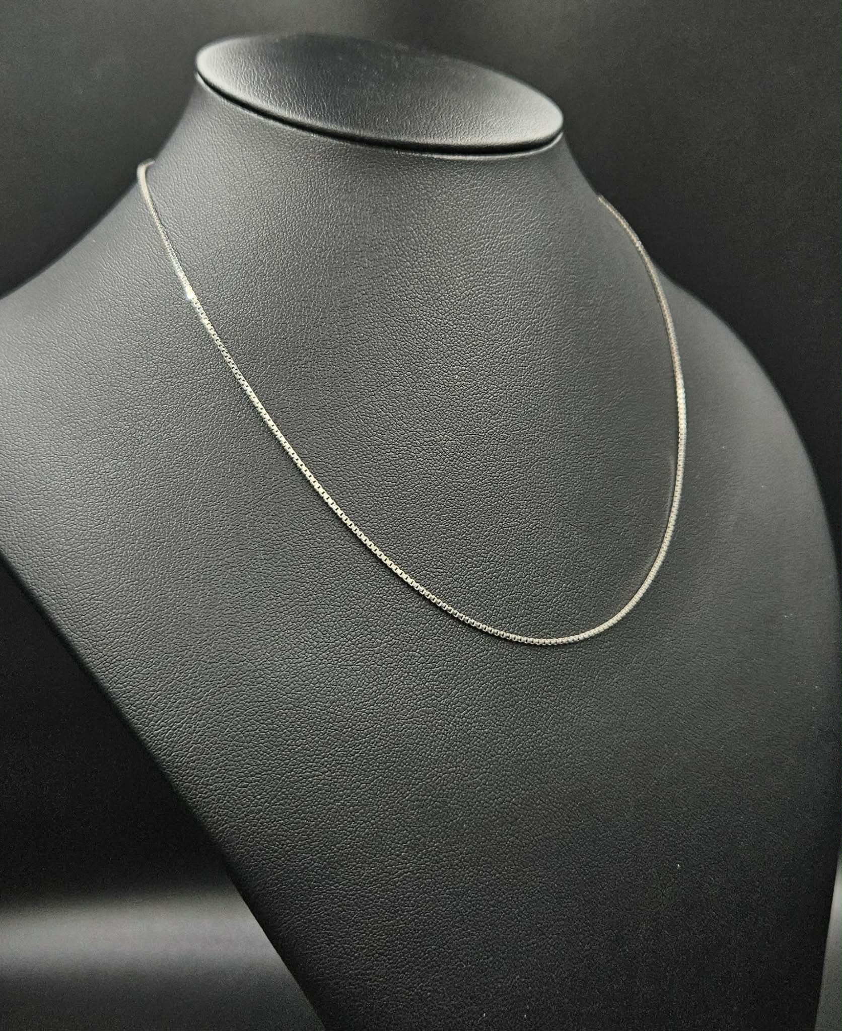 Silver Cube Style Necklace