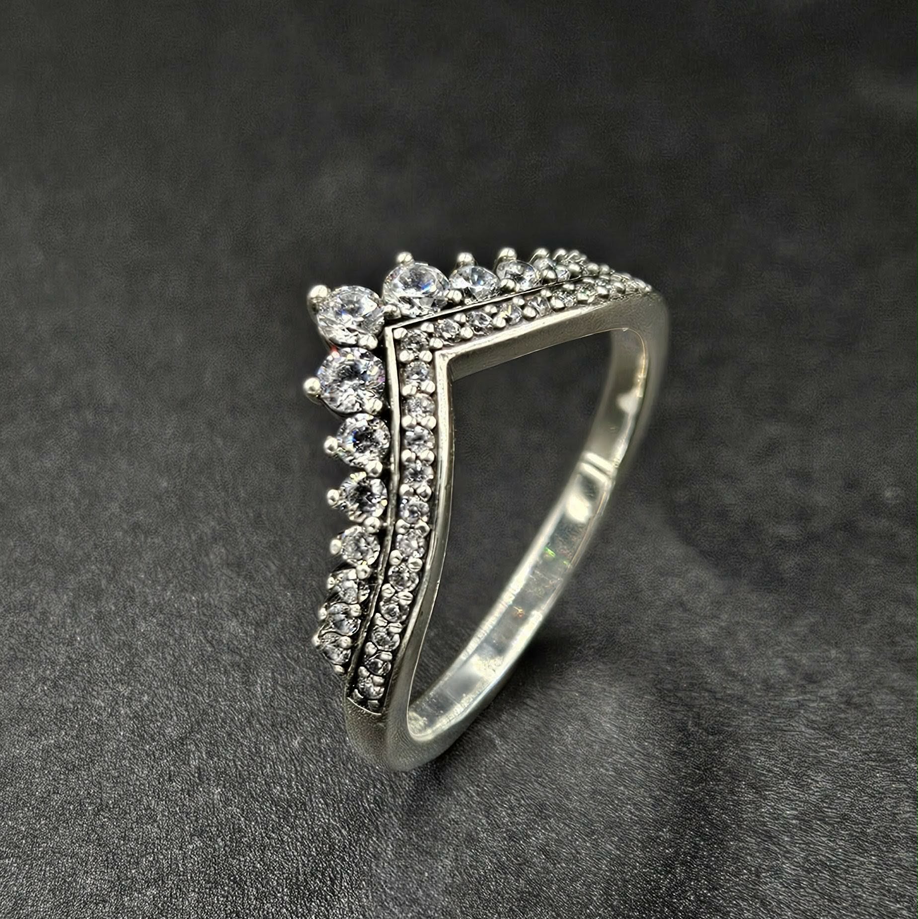 Silver Cubic Zirconia Ladies Ring
