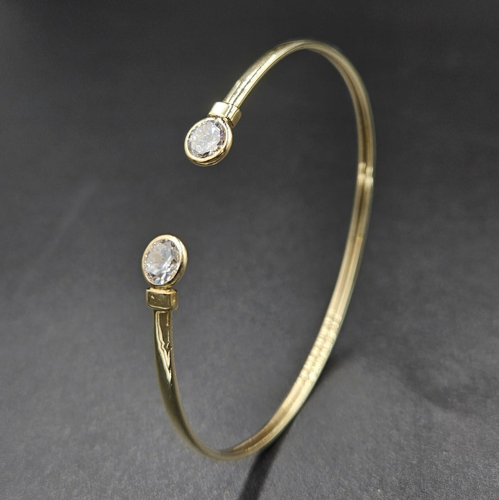 9ct Yellow Gold Open End Cubic Zirconia Bangle