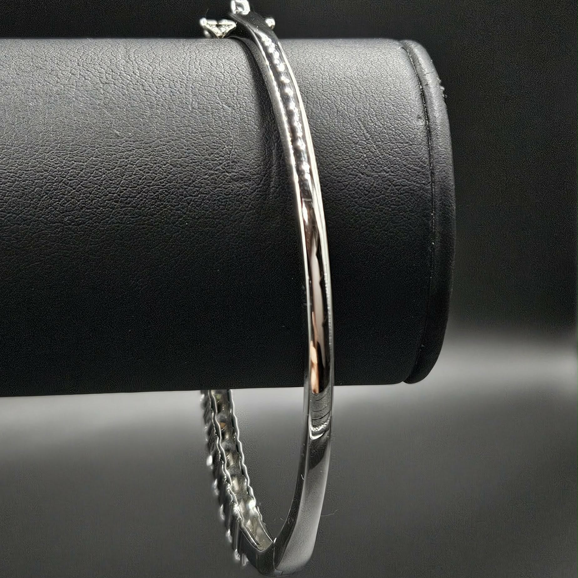 Sterling Silver Cubic Zirconia Brand New Bangle