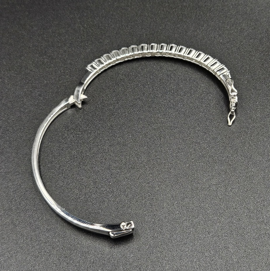 Sterling Silver Cubic Zirconia Brand New Bangle
