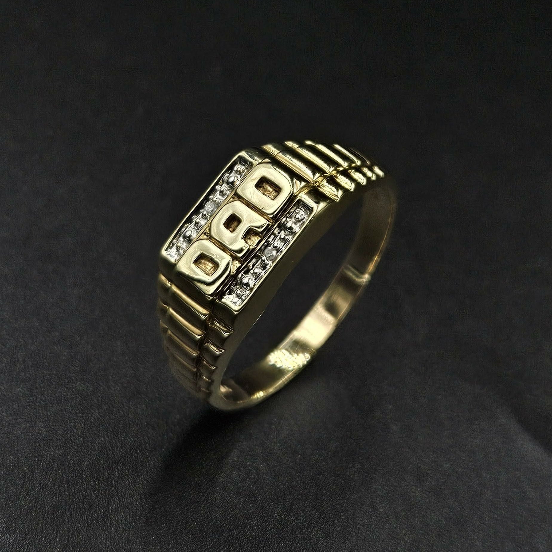 9ct Yellow Gold DAD Ring With Diamonds