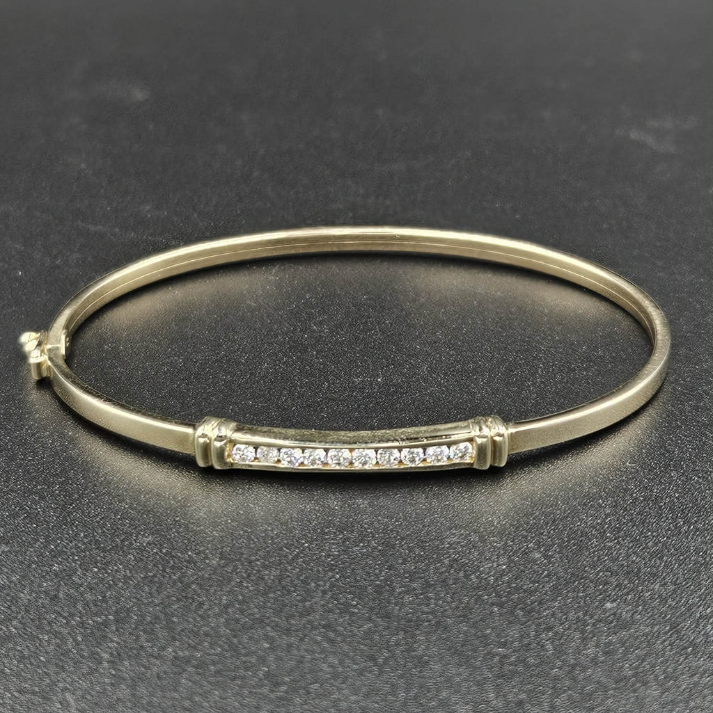 9ct Yellow Gold 10 Diamond Bangle