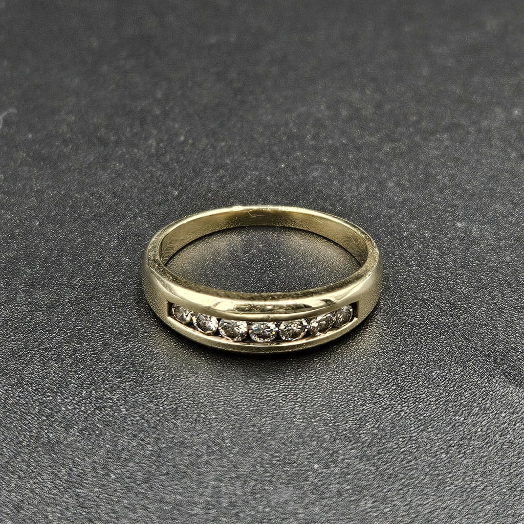 9ct Yellow Gold Diamond Size P Ring