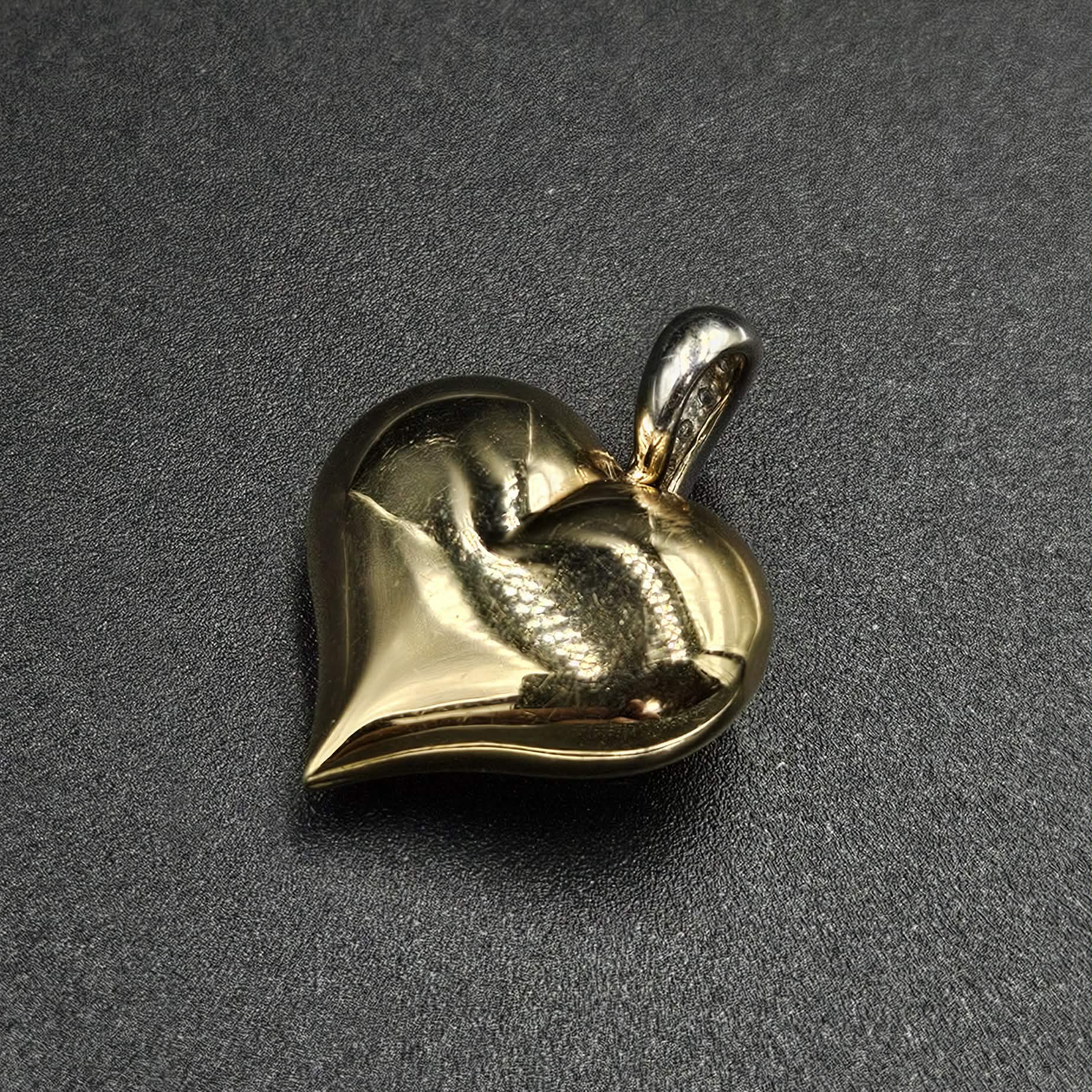 9ct Yellow & White Gold Diamond Heart Pendant