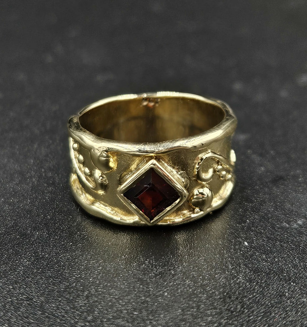 9ct Yellow Gold Ruby Ornate Style Ring