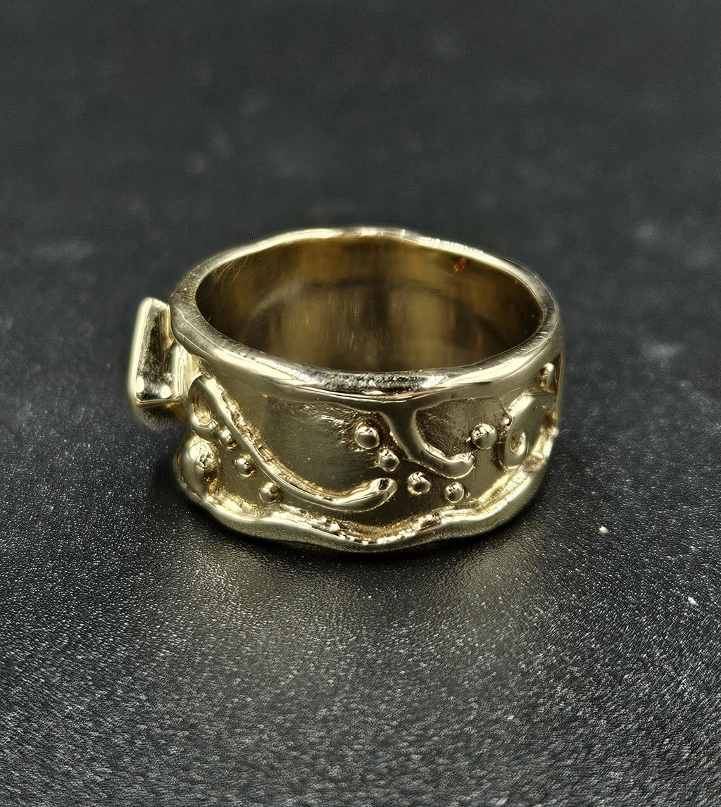 9ct Yellow Gold Ruby Ornate Style Ring