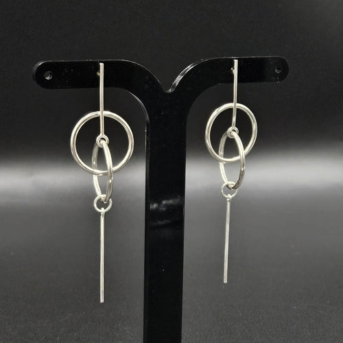 925 Sterling Silver Interlocking Circular Earrings