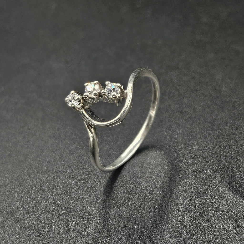 Silver Cubic Zirconia Ladies Ring