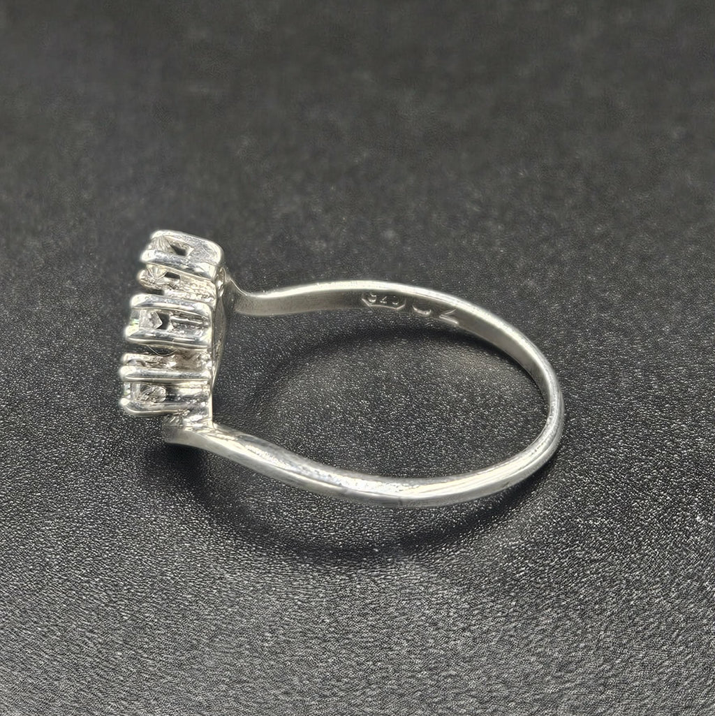 Silver Cubic Zirconia Ladies Ring