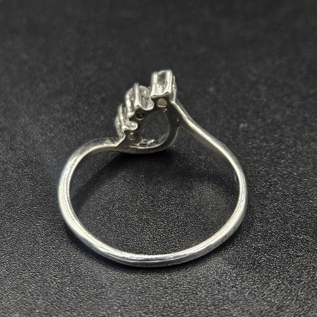 Silver Cubic Zirconia Ladies Ring