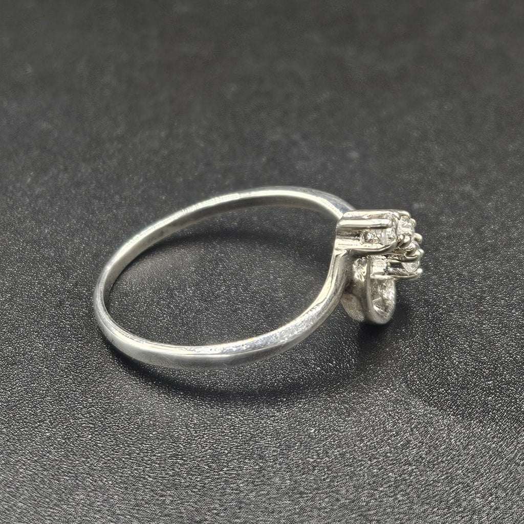 Silver Cubic Zirconia Ladies Ring