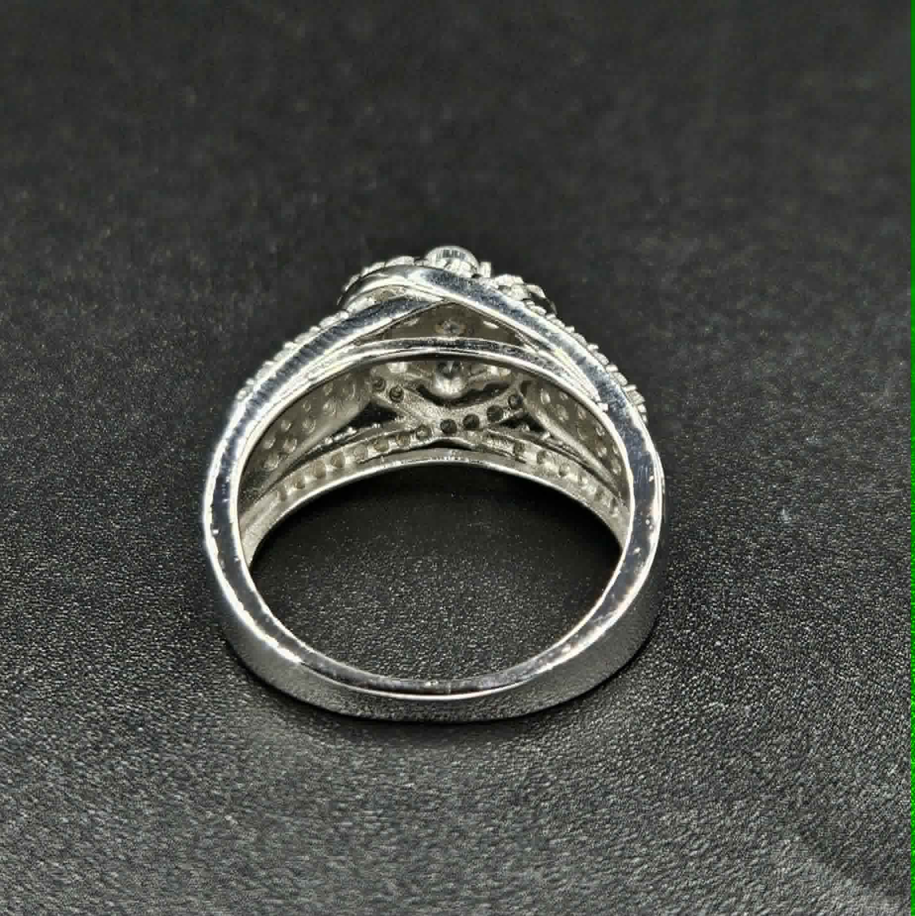 Brand new, Sterling Silver 925 Cubic Zirconia Flower Inspired Ring