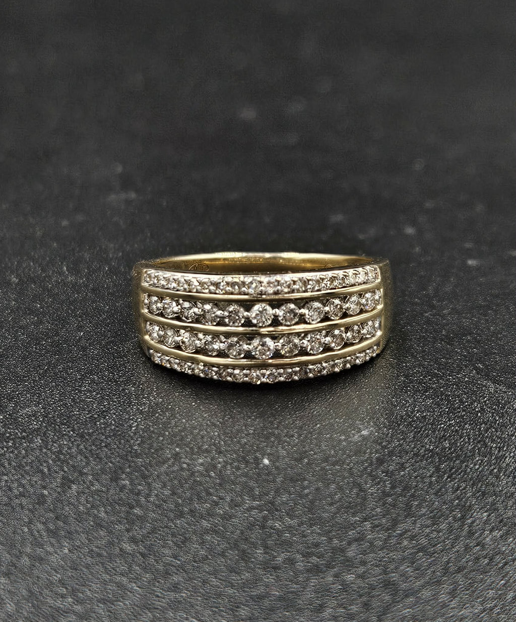 9ct Yellow Gold Diamond Ring