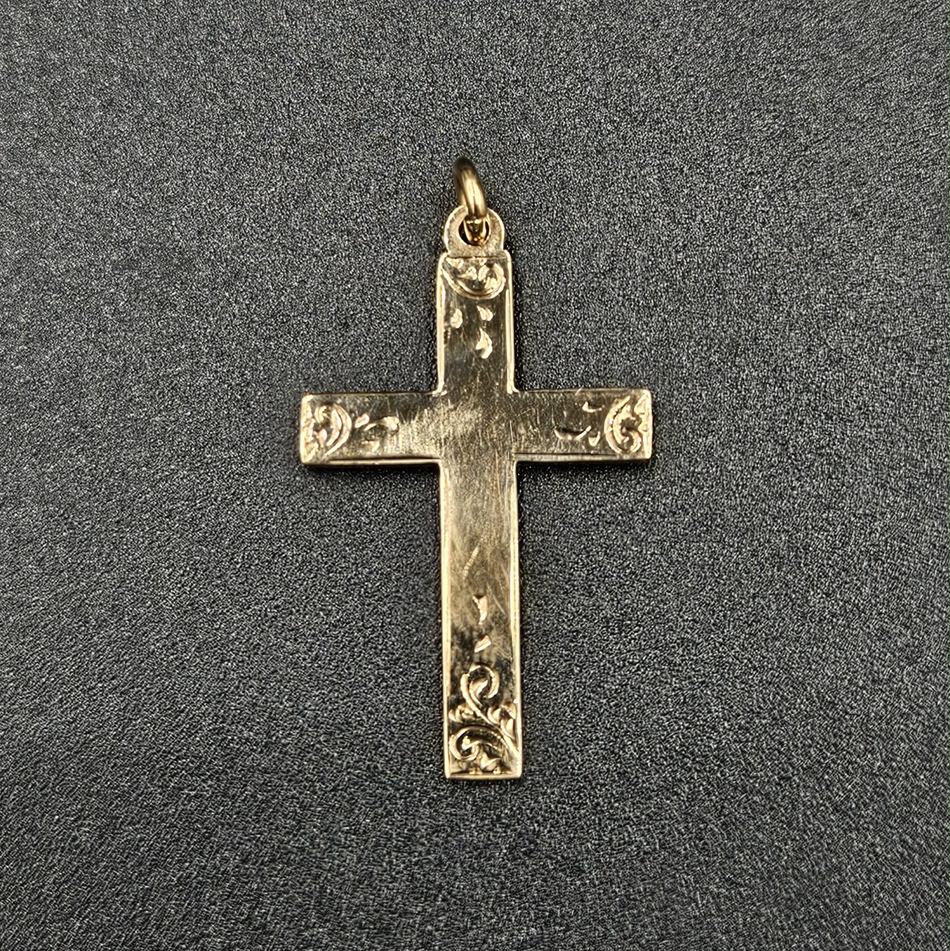 9ct Yellow Gold Floral Design Cross Pendant