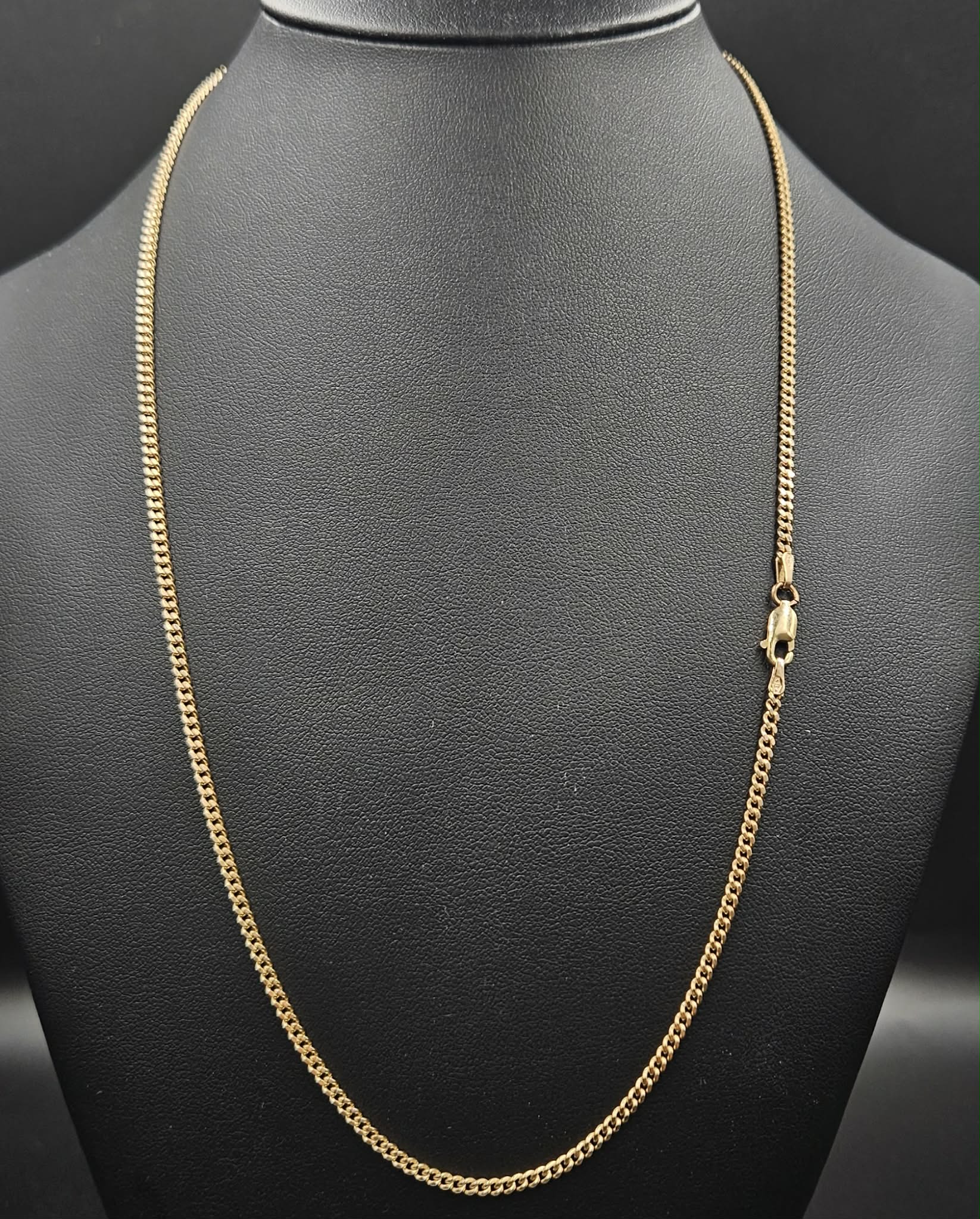 9ct Yellow Gold Curb Chain