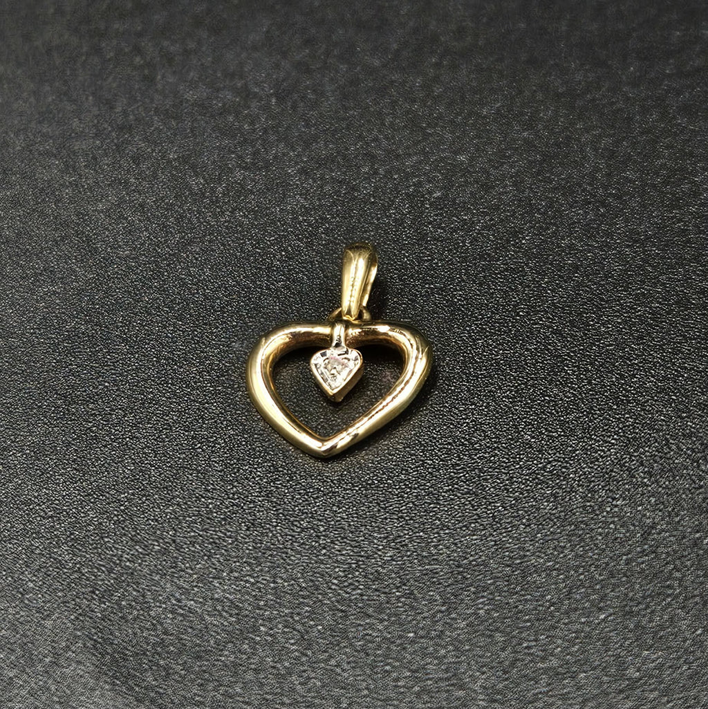 9ct Yellow Gold Diamond Heart Pendant