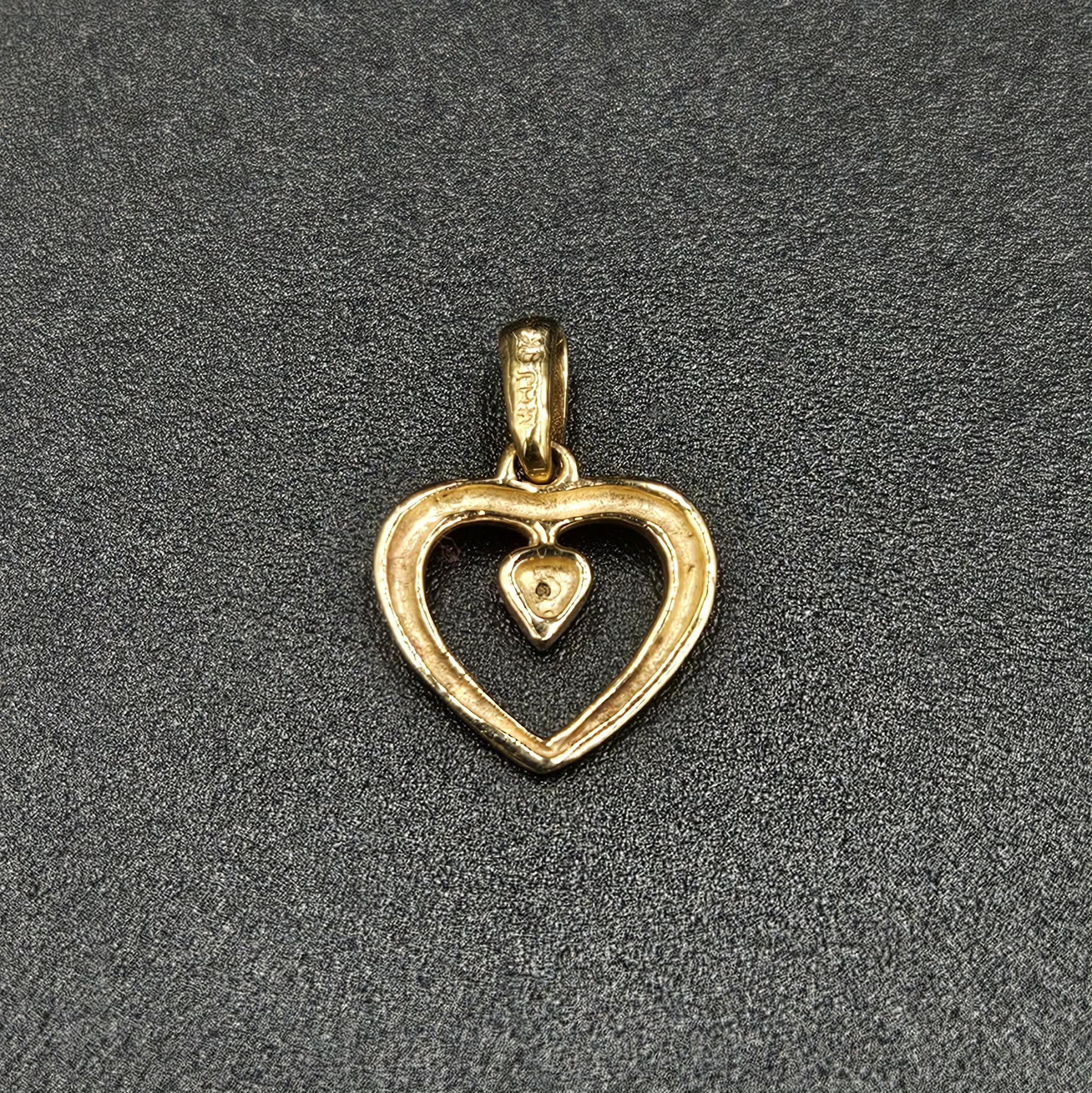 9ct Yellow Gold Diamond Heart Pendant