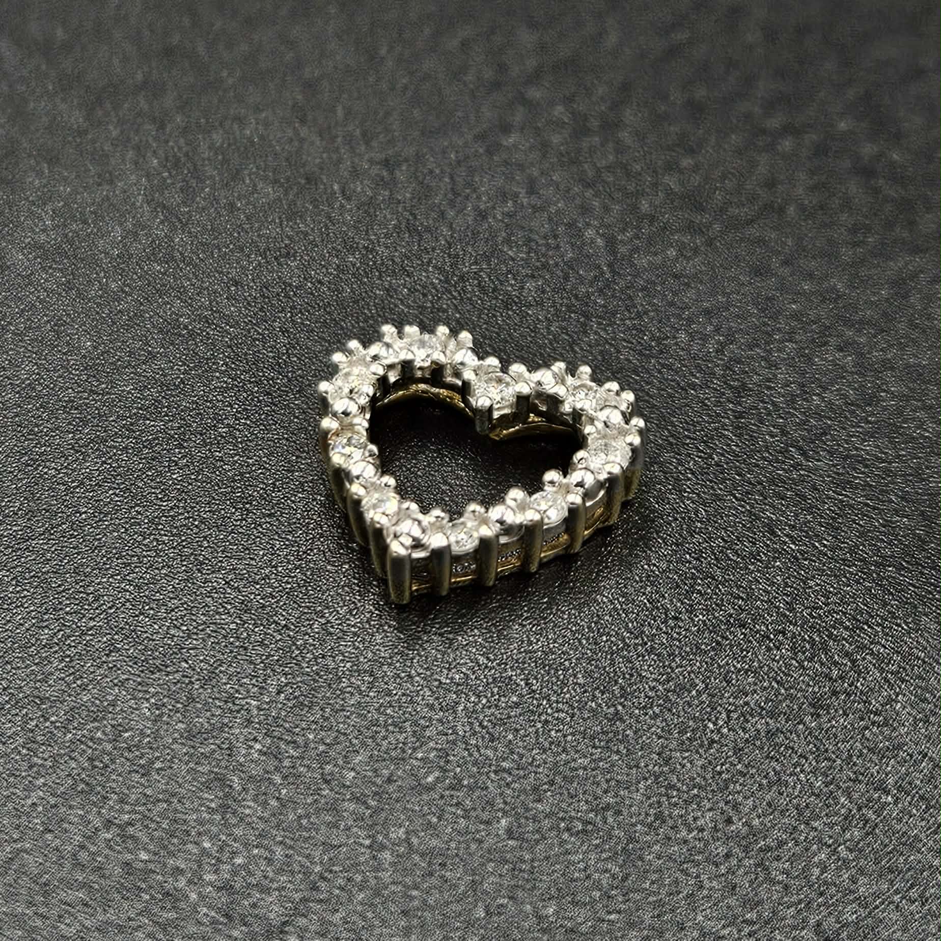 9ct Yellow Gold Diamond Heart Pendant