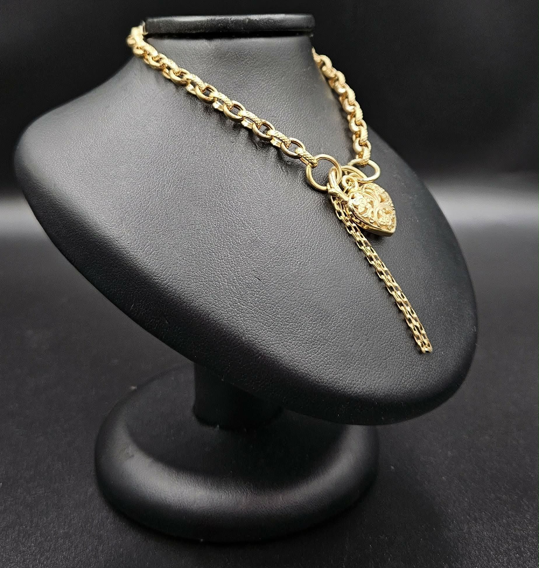 9ct Yellow Gold Belcher Heart Padlock Bracelet