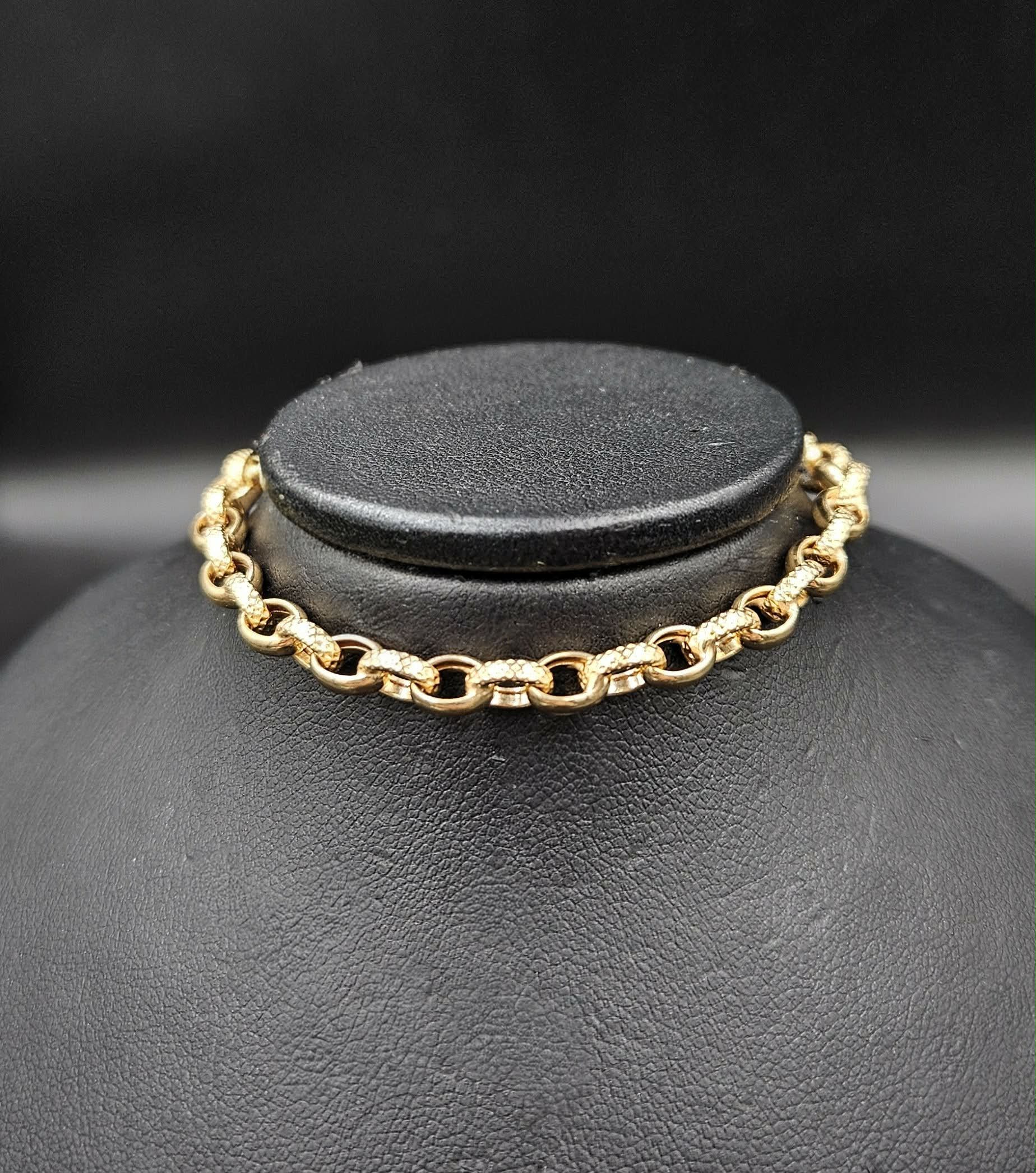 9ct Yellow Gold Belcher Heart Padlock Bracelet