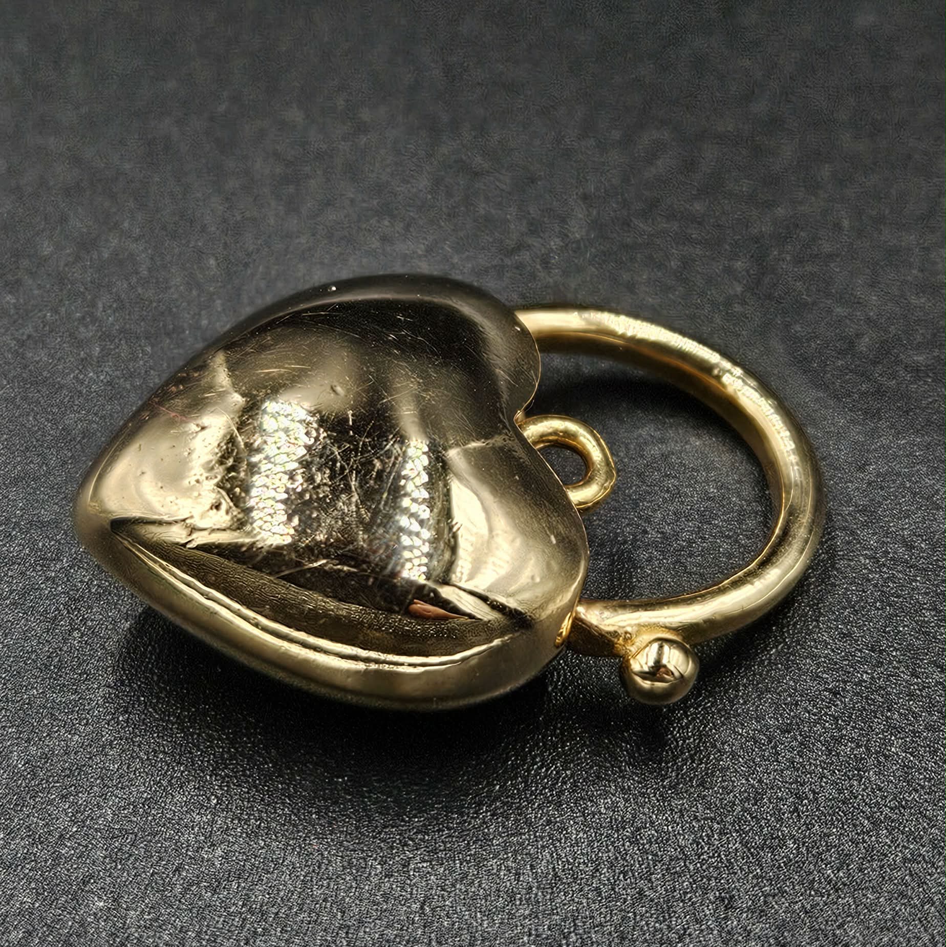 9ct Yellow Gold Heart Pendant