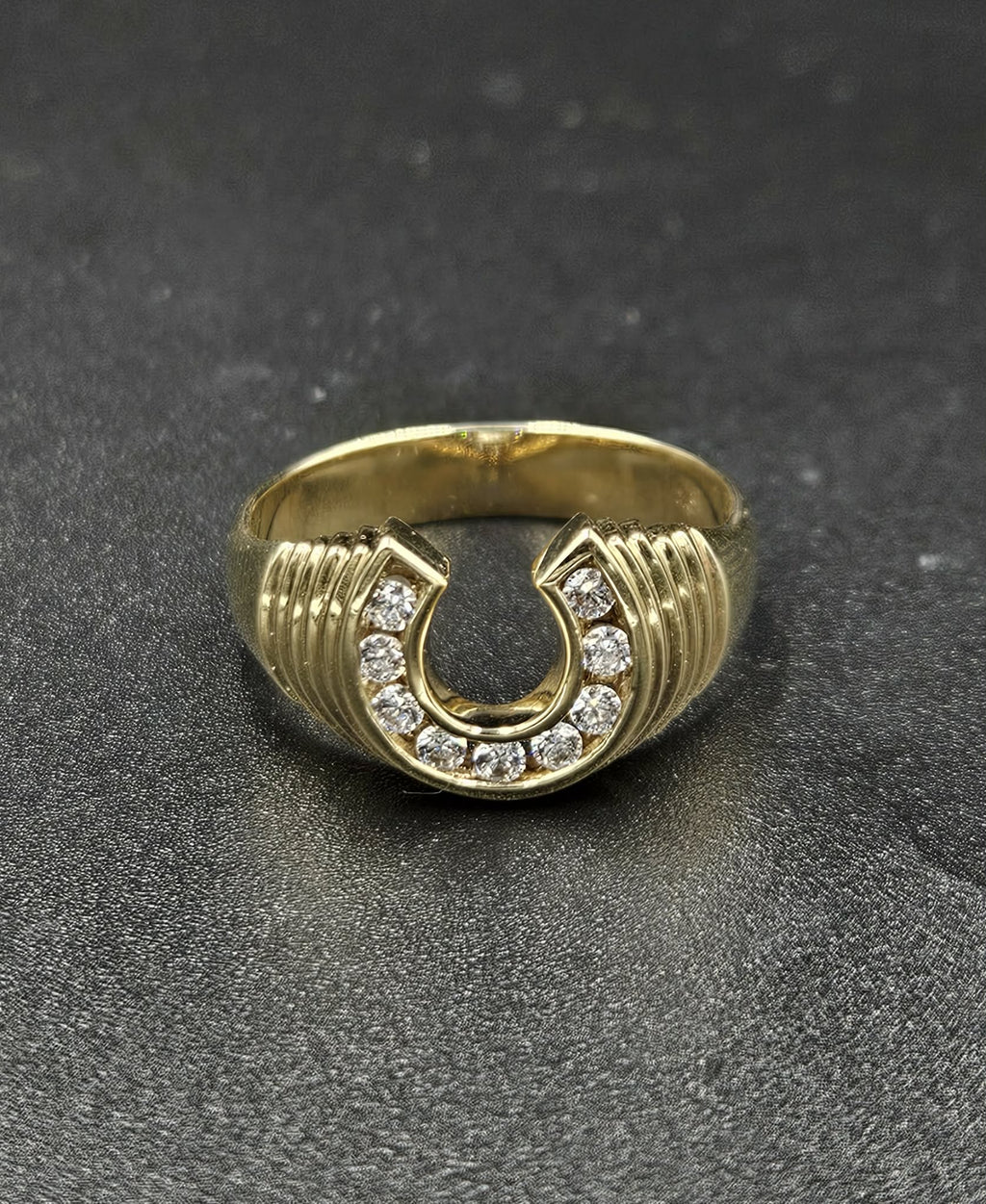 9ct Yellow Gold Diamond Horseshoe Ring