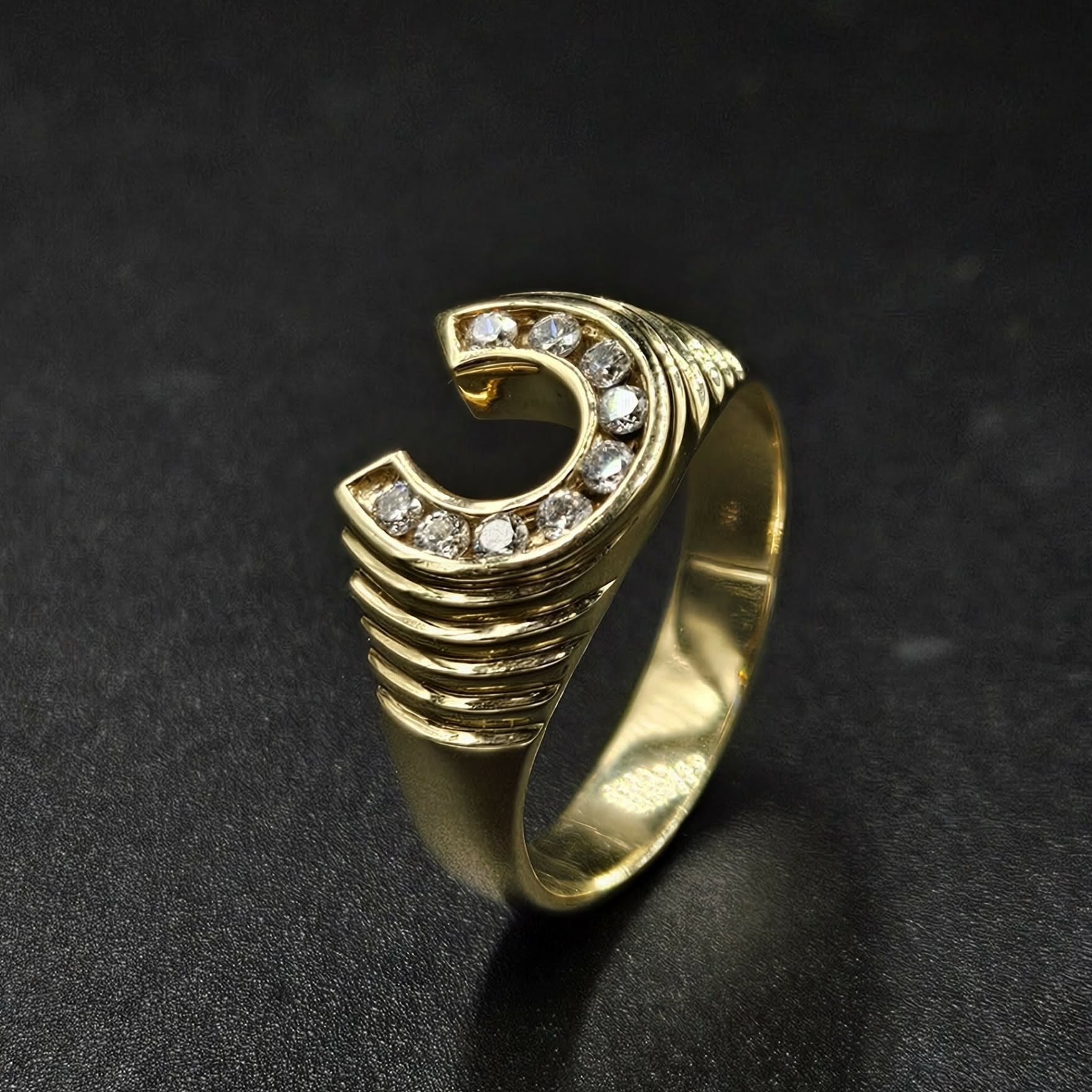 9ct Yellow Gold Diamond Horseshoe Ring